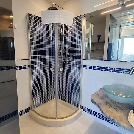 Lejlighed Decimo Cielo Vista Mare La Spezia